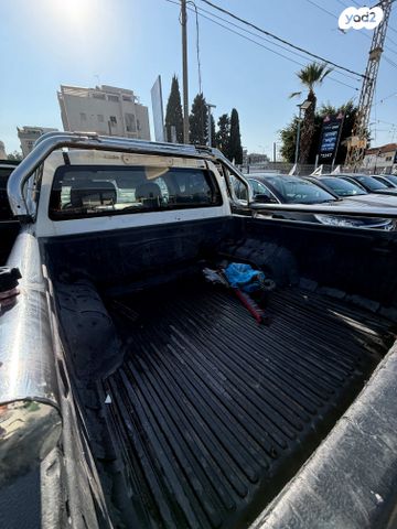 איסוזו די-מקס