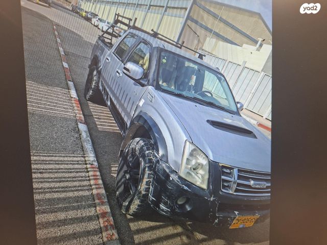 מודעת רכב איסוזו די-מקס