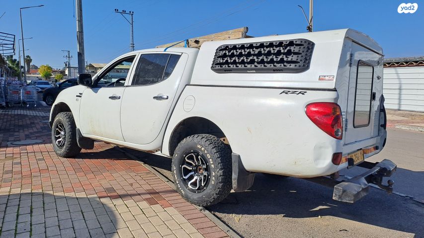 מודעת רכב מיצובישי טרייטון / L200