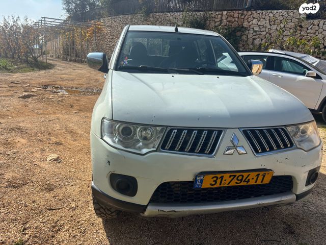 מודעת רכב מיצובישי טרייטון / L200