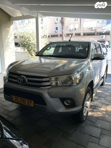 מודעת רכב טויוטה היילקס