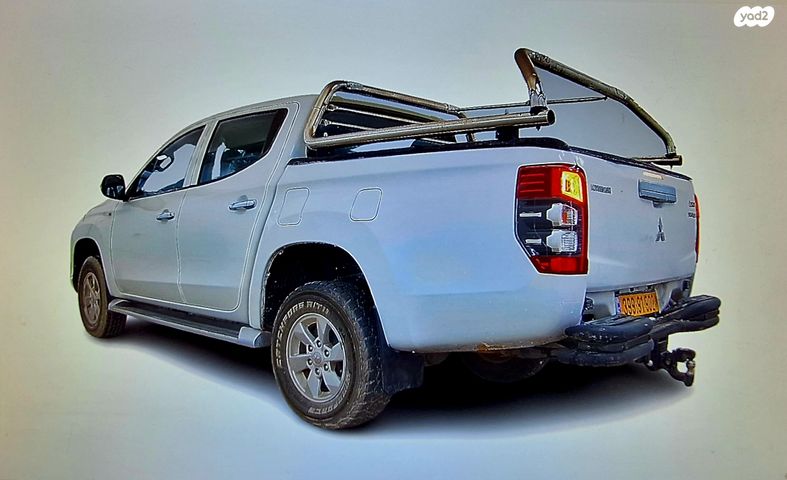 מיצובישי טרייטון / L200