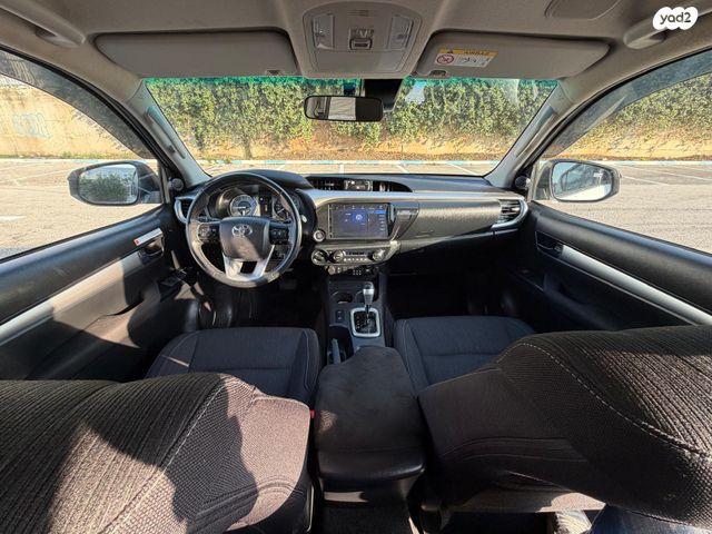 טויוטה היילקס