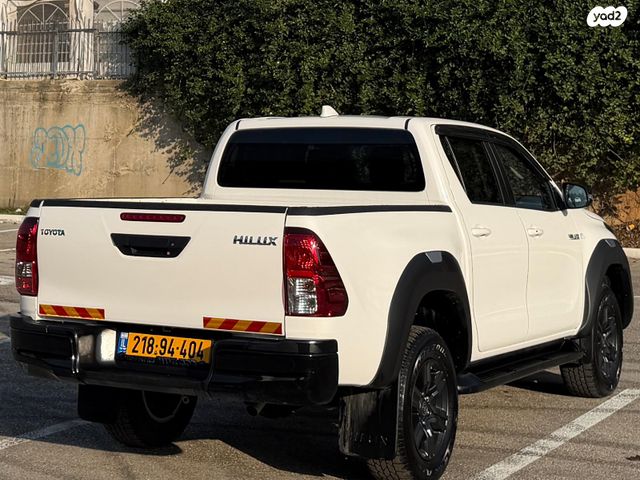 טויוטה היילקס