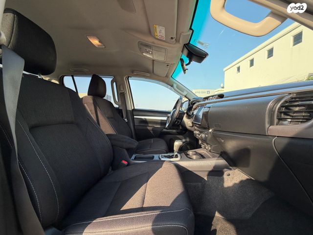 טויוטה היילקס