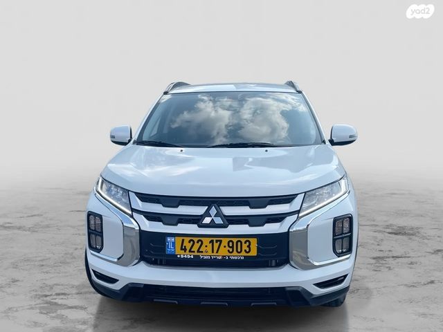 מודעת רכב מיצובישי ASX