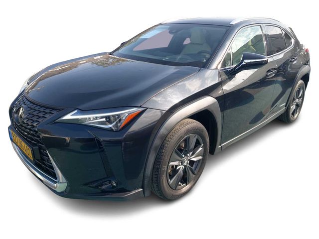 מודעת רכב לקסוס UX