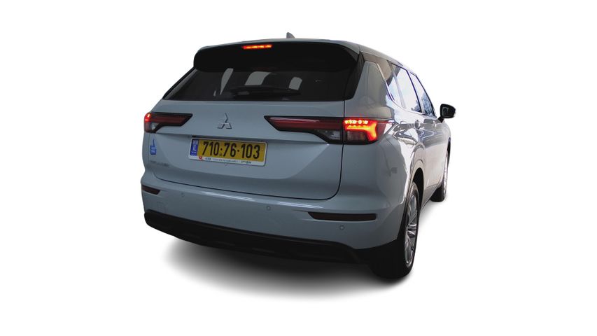 מיצובישי אאוטלנדר