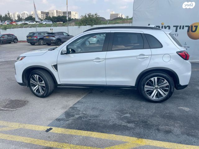 מיצובישי ASX