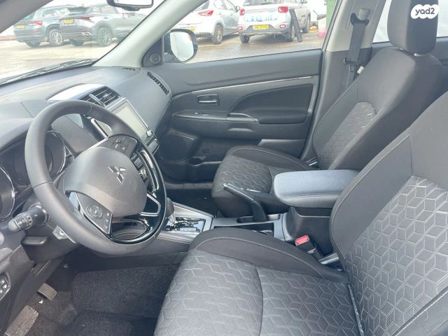 מיצובישי ASX