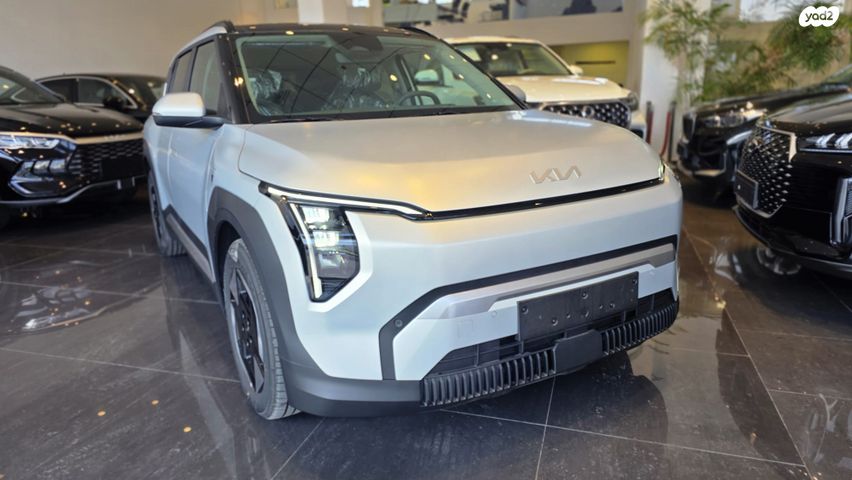 מודעת רכב קיה EV3