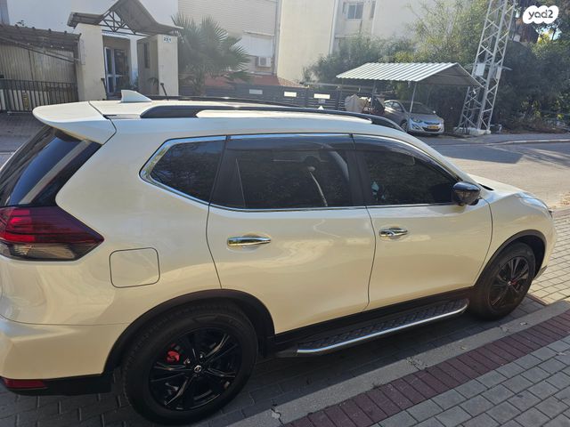 ניסאן אקס טרייל