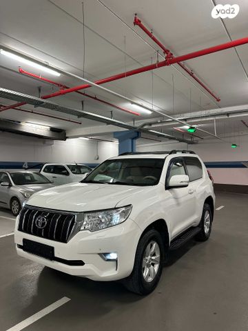 מודעת רכב טויוטה לנד קרוזר