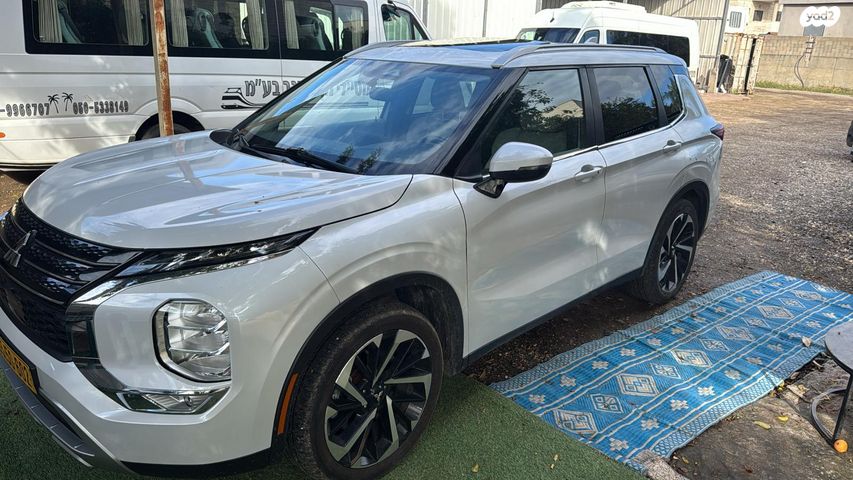 מודעת רכב מיצובישי אאוטלנדר