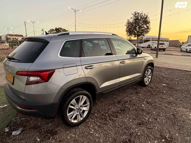 סקודה קארוק