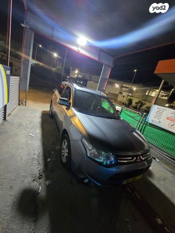 מיצובישי אאוטלנדר