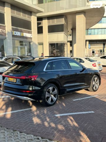 אאודי E-tron