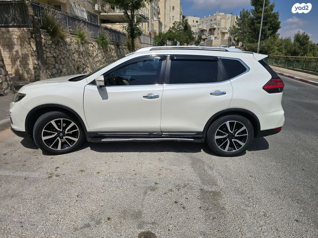 ניסאן אקס טרייל