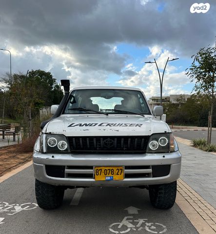 מודעת רכב טויוטה לנד קרוזר