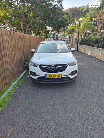 מודעת רכב אופל גרנדלנד