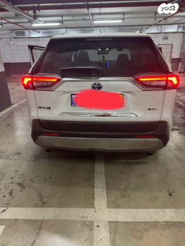 מודעת רכב טויוטה RAV4