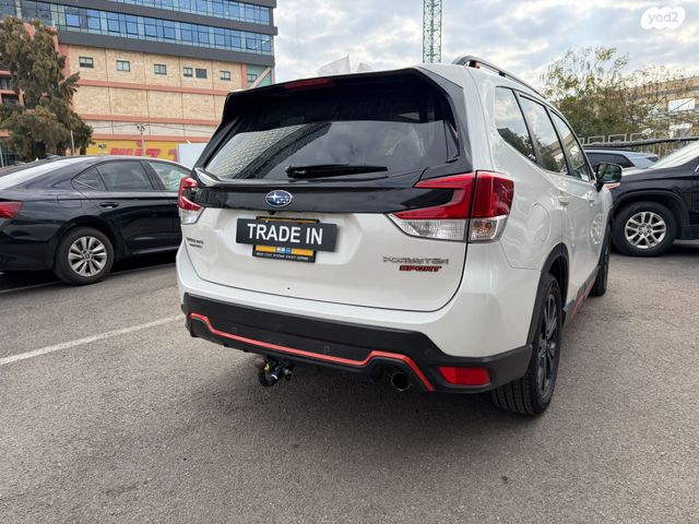 סובארו פורסטר