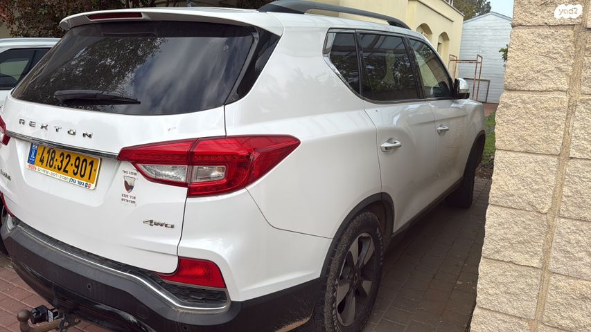 מודעת רכב סאנגיונג רקסטון