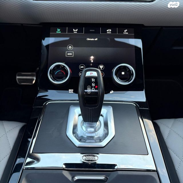 לנד רובר ריינג' רובר איווק