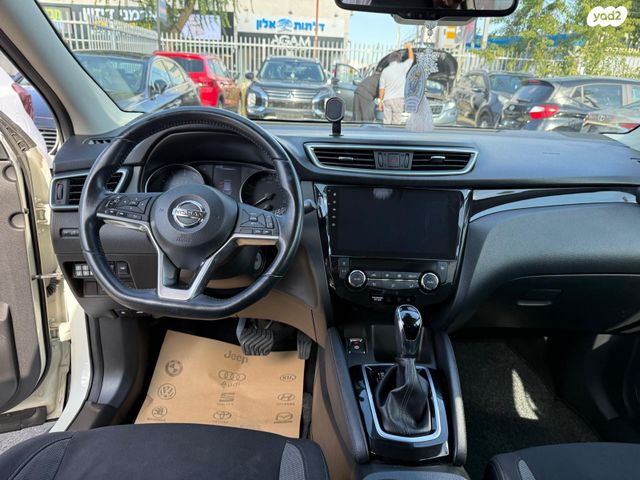 ניסאן קשקאי