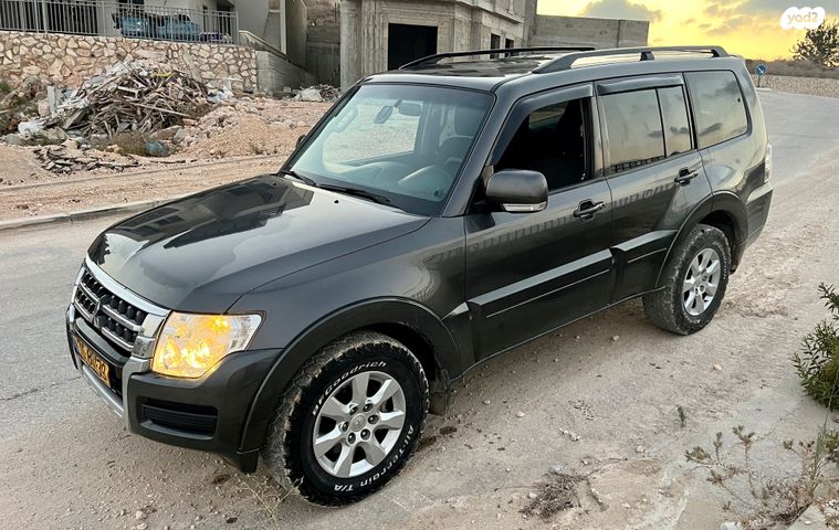 מיצובישי פג'רו