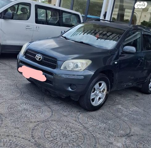 מודעת רכב טויוטה RAV4
