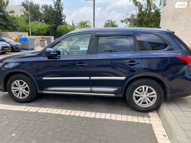 מיצובישי אאוטלנדר