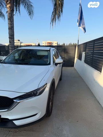 מודעת רכב מאזדה CX-5