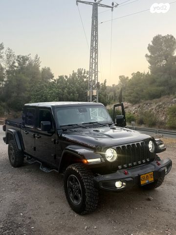 מודעת רכב ג'יפ גלדיאטור