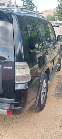 מודעת רכב מיצובישי פג'רו