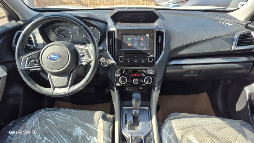 סובארו פורסטר