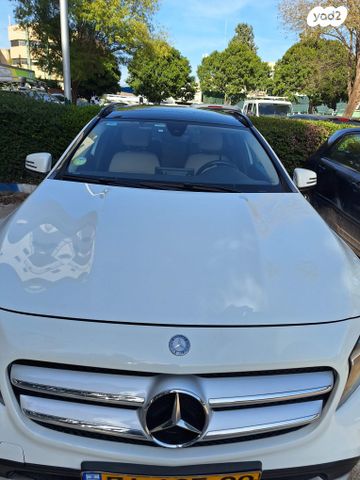 מודעת רכב מרצדס-בנץ GLA