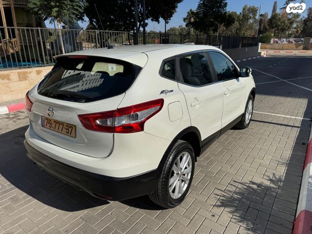 ניסאן קשקאי