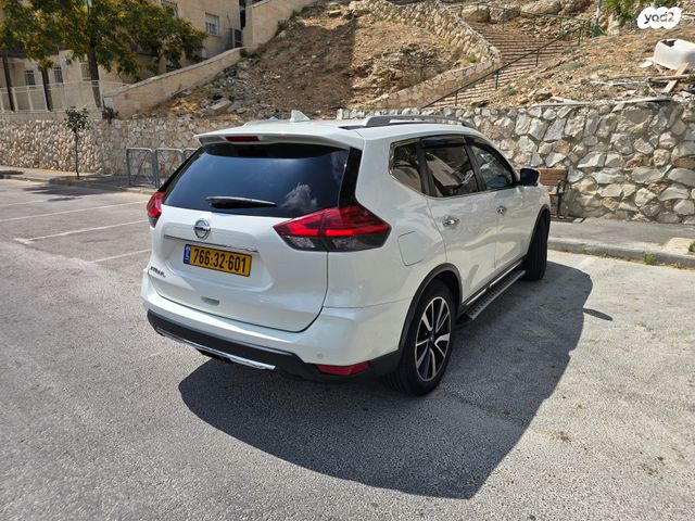 ניסאן אקס טרייל