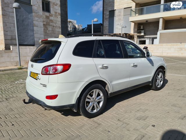 יונדאי סנטה פה