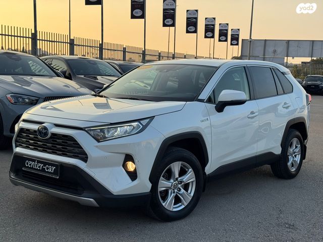 מודעת רכב טויוטה RAV4