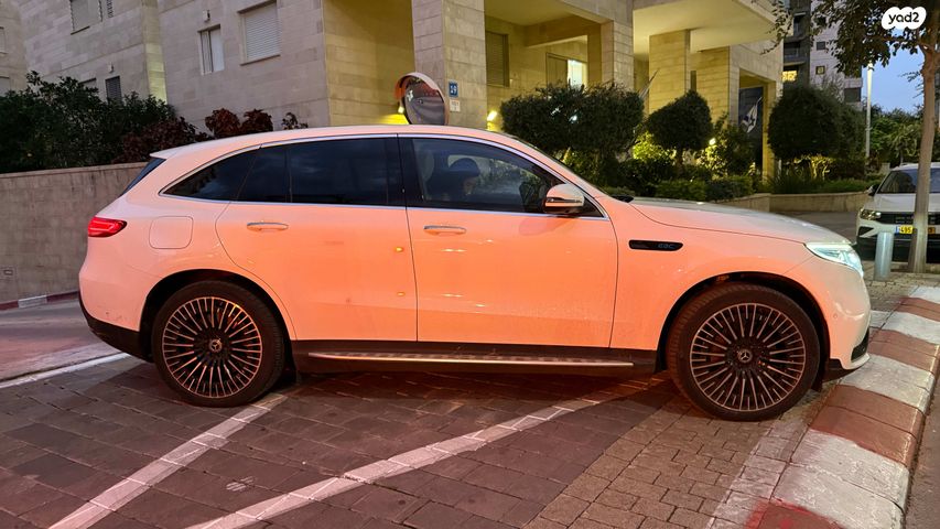 מרצדס-בנץ EQC