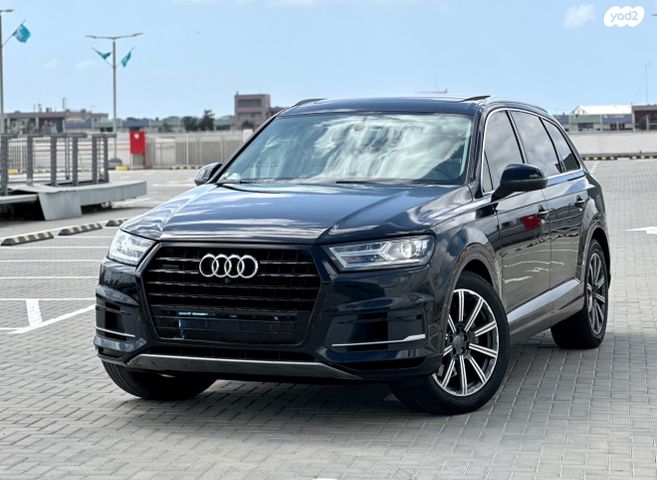 מודעת רכב אאודי Q7