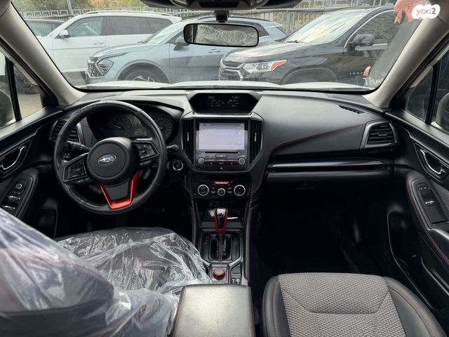 סובארו פורסטר