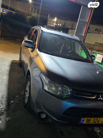 מיצובישי אאוטלנדר