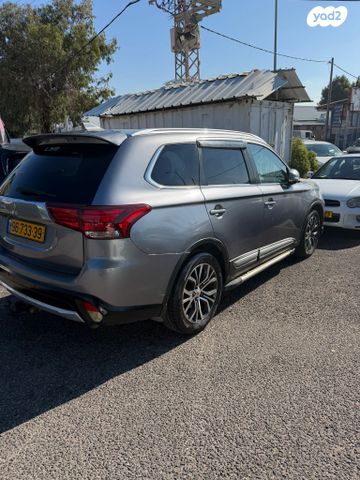 מיצובישי אאוטלנדר