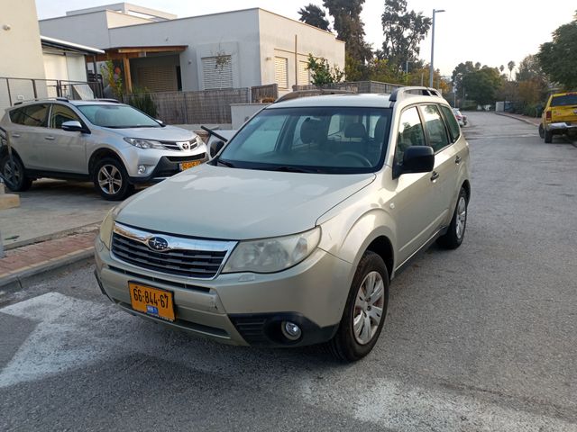 סובארו פורסטר