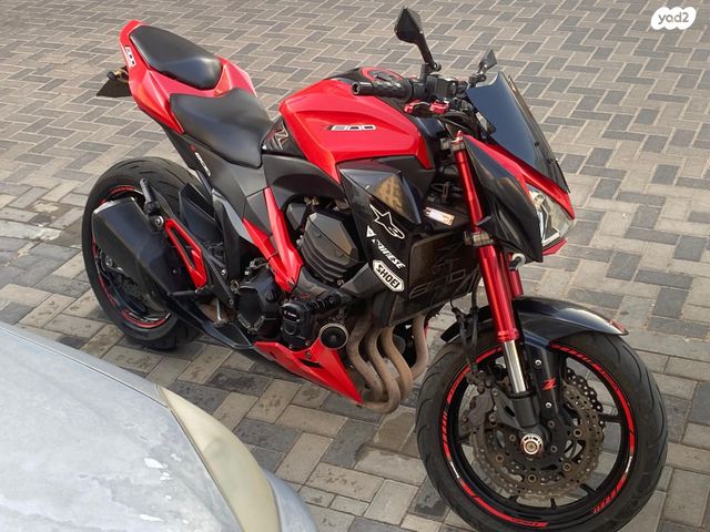 קאוואסאקי Z800R