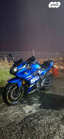 סוזוקי GSX- R250