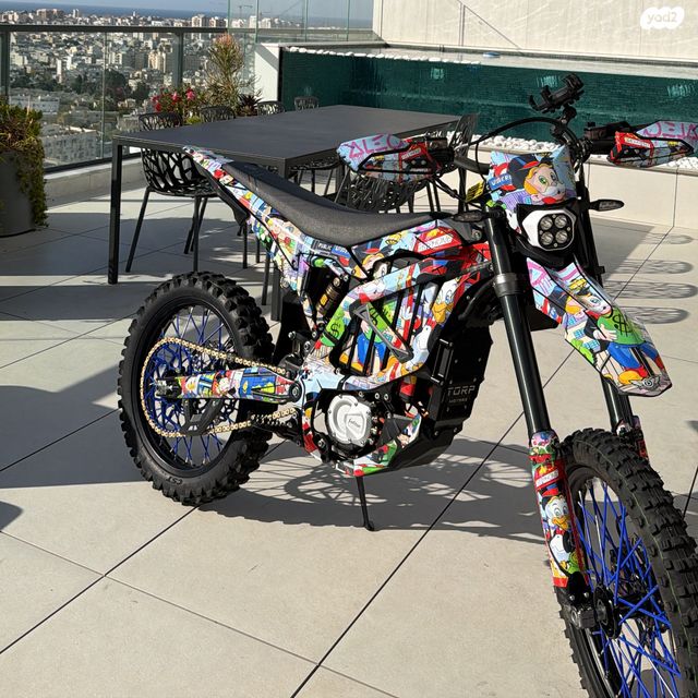 מודעת רכב סורון ULTRA BEE T